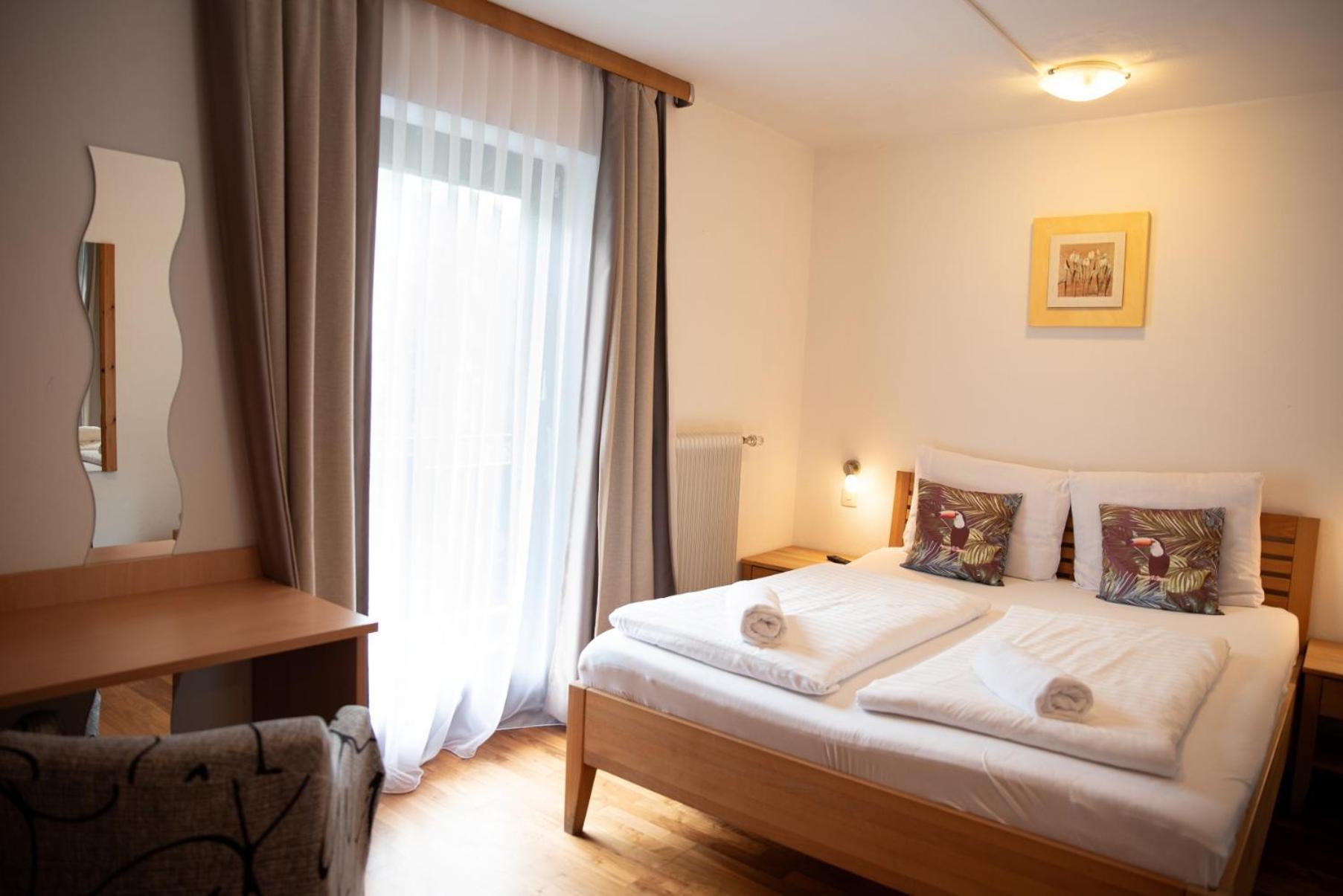 Bed and Breakfast Haus Maria Фуш-ан-дер-Гросглокнерштрассе Экстерьер фото