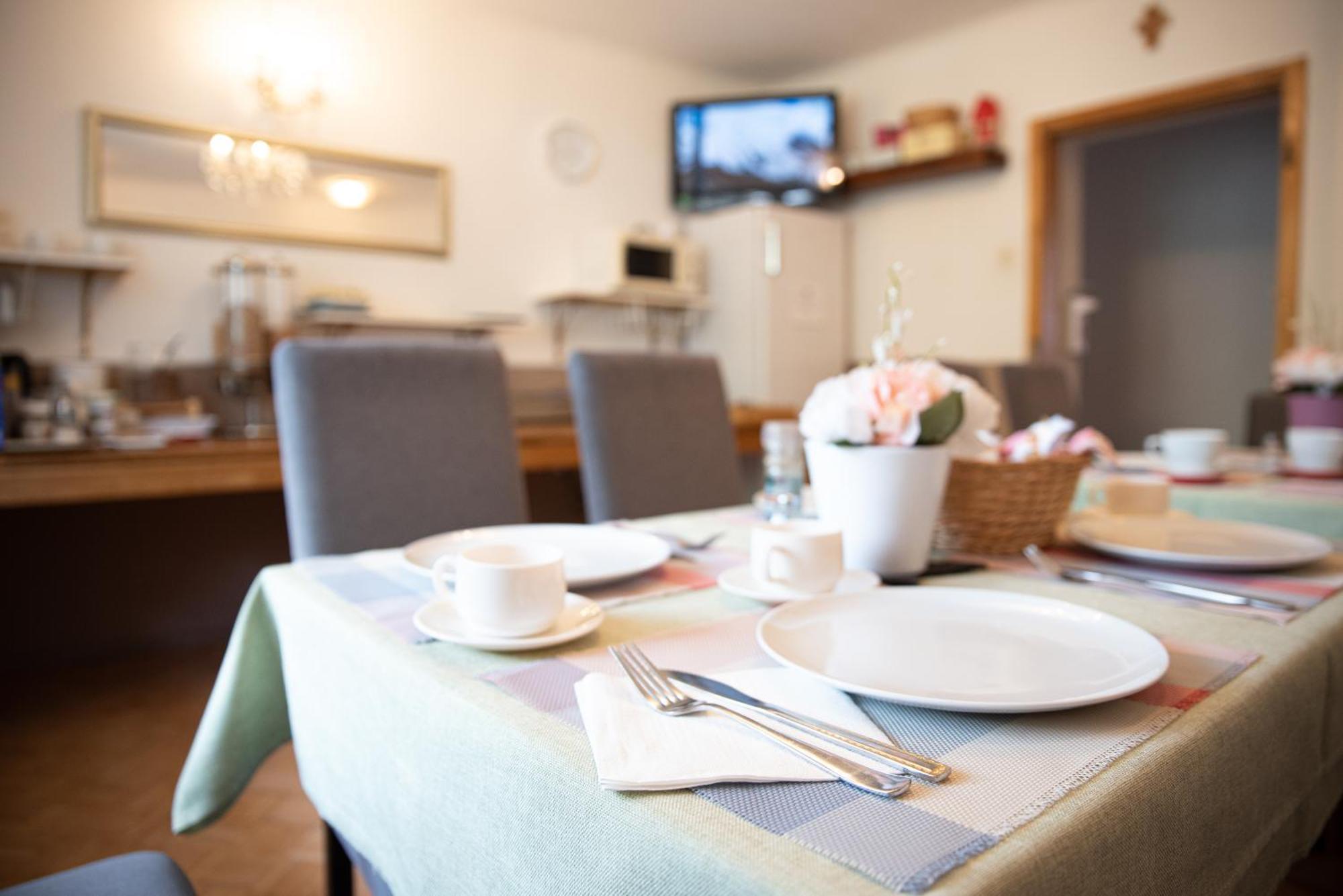 Bed and Breakfast Haus Maria Фуш-ан-дер-Гросглокнерштрассе Экстерьер фото